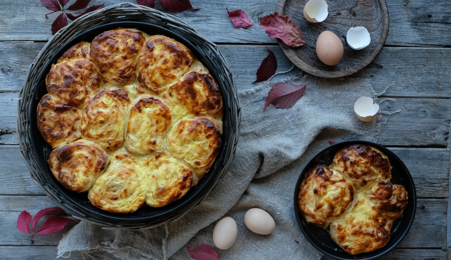 Yufka pastry cheese rolls