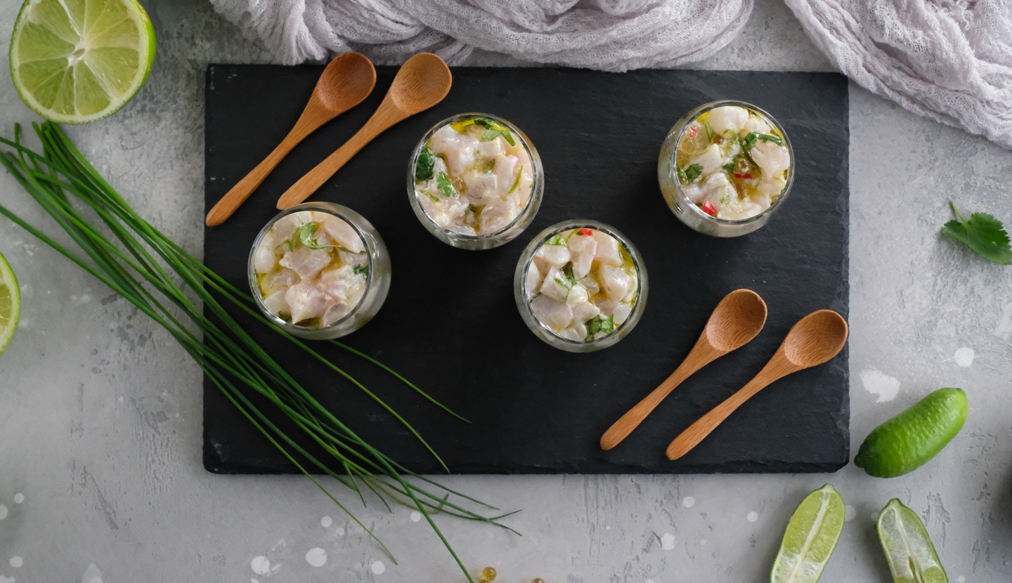 Sea bass tartare with sour cream