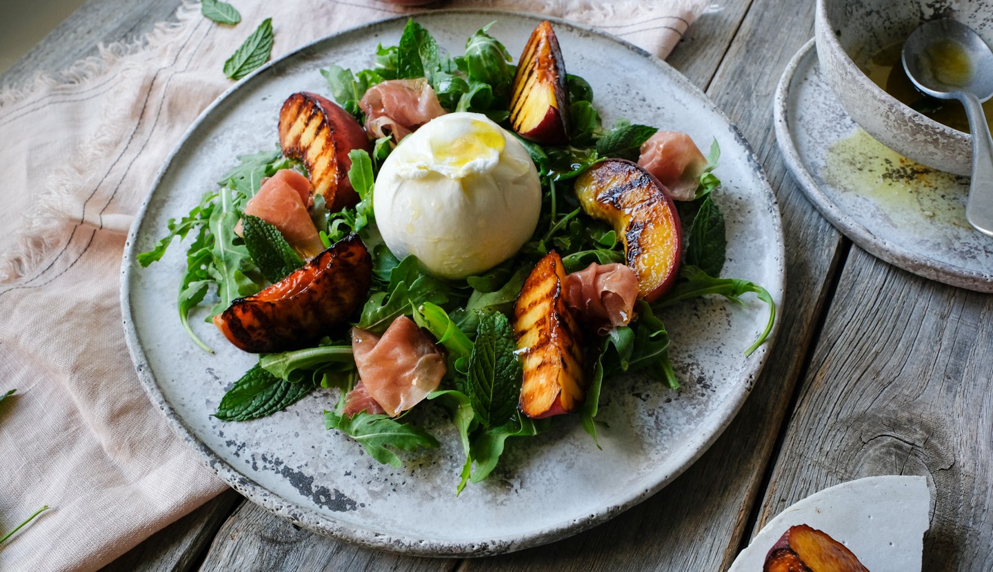 Burrata salad with charred  peaches